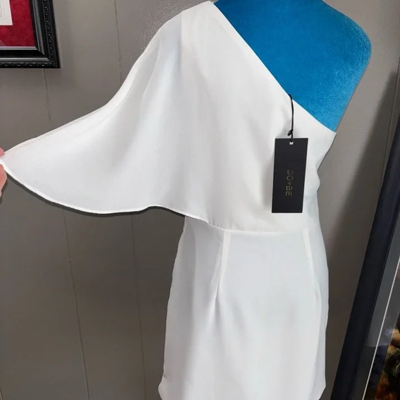 DO+BE White One Shoulder Sheath Dress for Brides - Picture 5 of 11